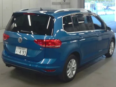 Volkswagen GOLF TOURAN
