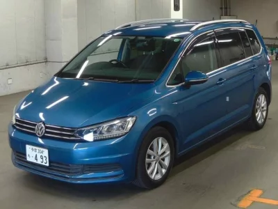 Volkswagen GOLF TOURAN