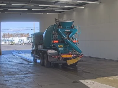 Mitsubishi SUPER GREAT  с аукциона в Японии