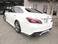 Toyota CROWN лот № 90002 оценка 4.5  с аукциона в Японии 1