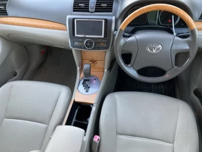 Toyota PREMIO  с аукциона в Японии