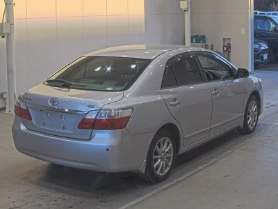 Toyota PREMIO  с аукциона в Японии