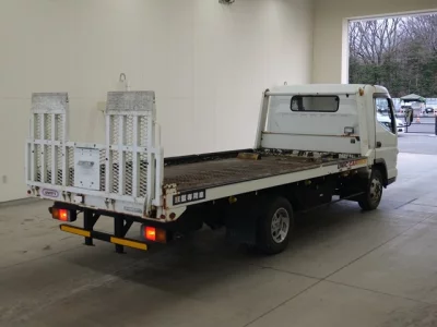 Mitsubishi CANTER  с аукциона в Японии