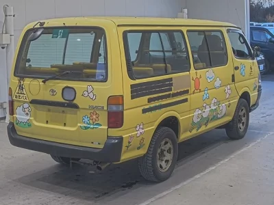 Toyota HIACE  с аукциона в Японии