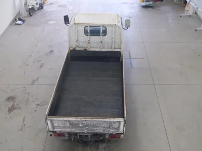 Toyota DYNA  с аукциона в Японии