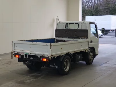 Mitsubishi CANTER  с аукциона в Японии