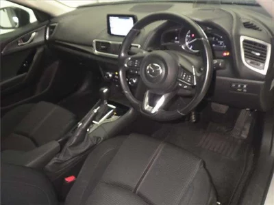 Mazda AXELA  с аукциона в Японии