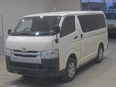 Toyota HIACE VAN  с аукциона в Японии