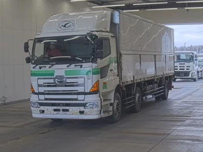 Hino PROFIA  с аукциона в Японии
