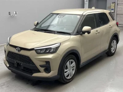 Toyota RAIZE  с аукциона в Японии