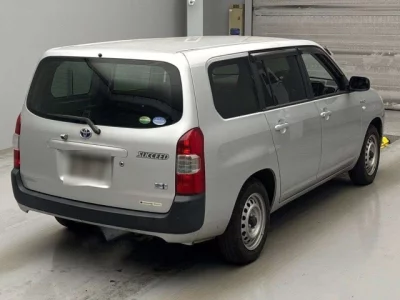 Toyota SUCCEED