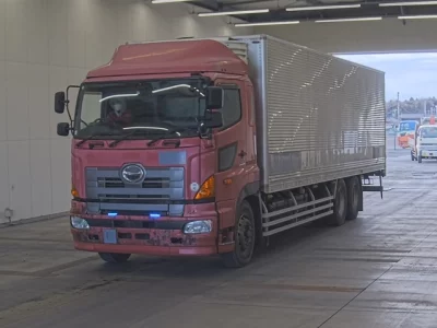 Hino TRUCK