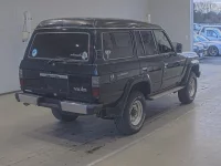 Toyota LAND CRUISER лот № 20400 оценка 3  с аукциона в Японии 1