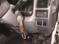 Mitsubishi DELICA лот № 8605 оценка 3  с аукциона в Японии 7