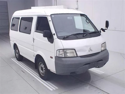 Mitsubishi DELICA  с аукциона в Японии