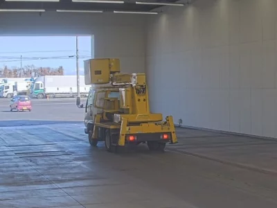 Isuzu ELF  с аукциона в Японии