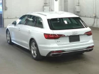 Audi A4 лот № 371 оценка 4.5  с аукциона в Японии 4