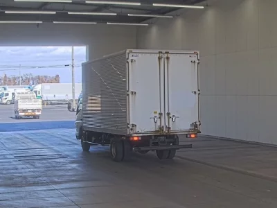 Mitsubishi CANTER  с аукциона в Японии