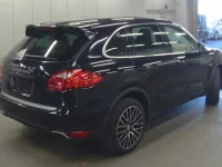 Porsche CAYENNE лот № 381 оценка 4  с аукциона в Японии 1