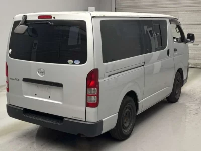 Toyota REGIUS ACE VAN