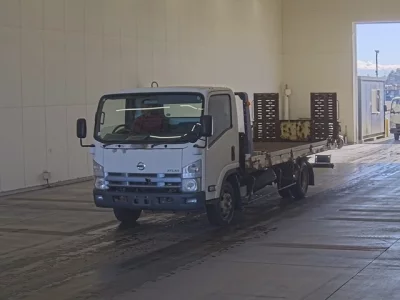 Nissan ATLAS  с аукциона в Японии