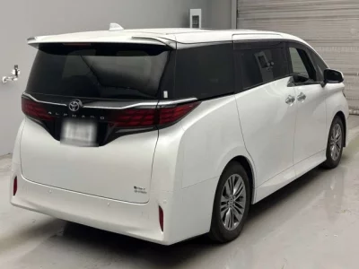 Toyota ALPHARD  с аукциона в Японии