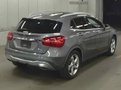 Mercedes-Benz GLA CLASS