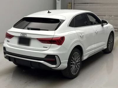 Audi Q3  с аукциона в Японии