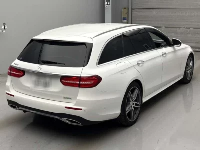 Mercedes-Benz E CLASS WAGON  с аукциона в Японии
