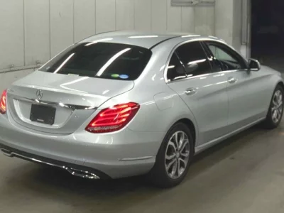 Mercedes-Benz C CLASS  с аукциона в Японии