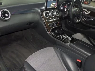 Mercedes-Benz C CLASS  с аукциона в Японии