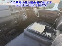 Toyota REGIUS ACE VAN лот № 70024 оценка RB  с аукциона в Японии 4