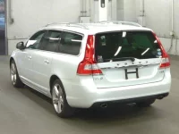 Volvo V70 лот № 407 оценка 4.5  с аукциона в Японии 4