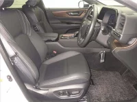 Toyota CROWN лот № 60052 оценка 5  с аукциона в Японии 4