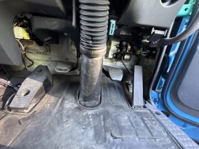 Isuzu FORWARD  с аукциона в Японии