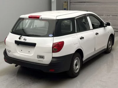 Nissan AD  с аукциона в Японии