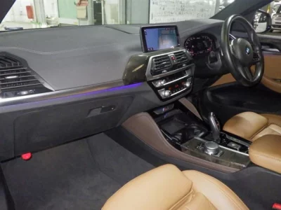 BMW X4  с аукциона в Японии