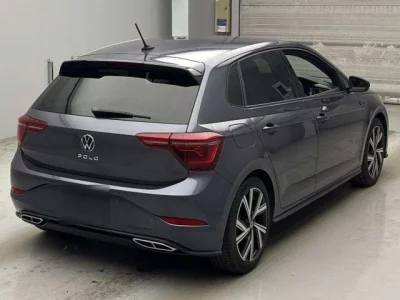 Volkswagen POLO  с аукциона в Японии