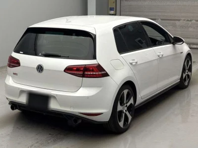 Volkswagen GOLF  с аукциона в Японии