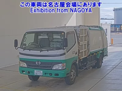 Hino TRUCK