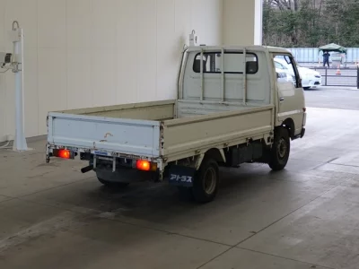 Nissan ATLAS  с аукциона в Японии