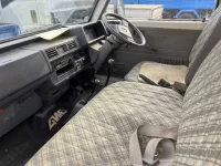 Mazda BONGO BRAWNY TRUCK лот № 1338 оценка 3.5  с аукциона в Японии 4
