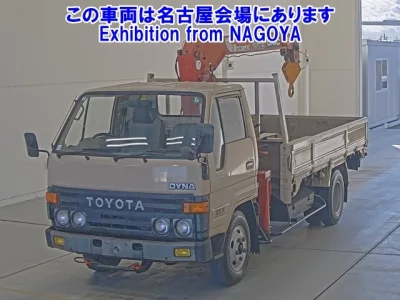 Toyota DYNA  с аукциона в Японии