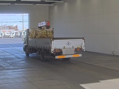 Isuzu FORWARD  с аукциона в Японии