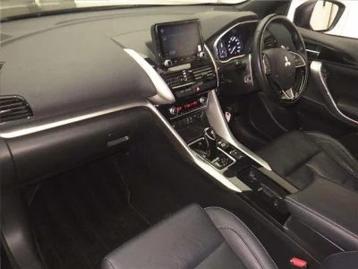 Mitsubishi ECLIPSE CROSS  с аукциона в Японии