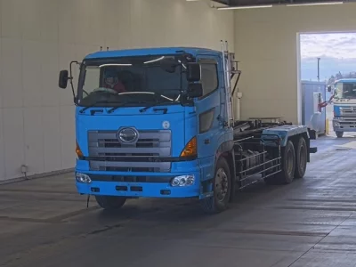 Hino PROFIA  с аукциона в Японии
