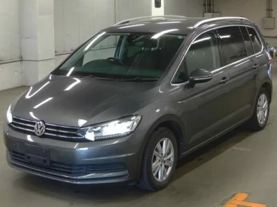 Volkswagen GOLF TOURAN