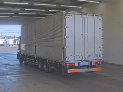 Mitsubishi FUSO TRUCK  с аукциона в Японии