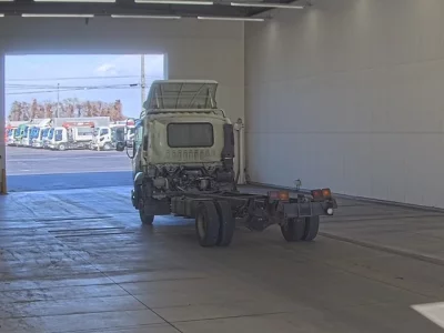 Isuzu FORWARD  с аукциона в Японии