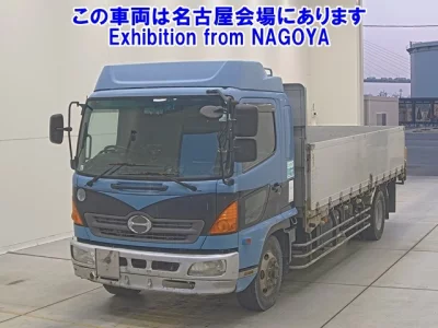 Hino TRUCK